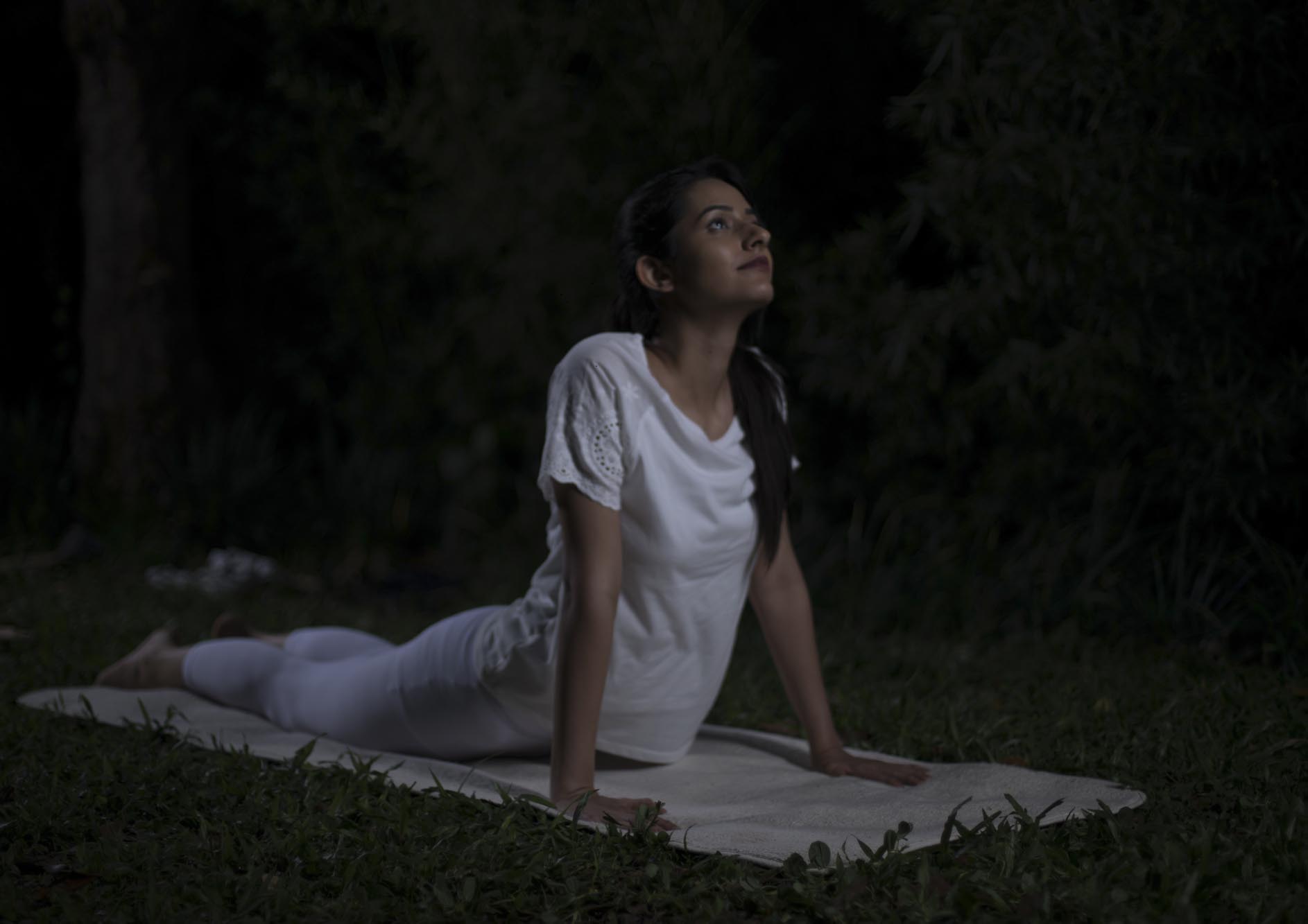 Yoga-on-moonlit-night